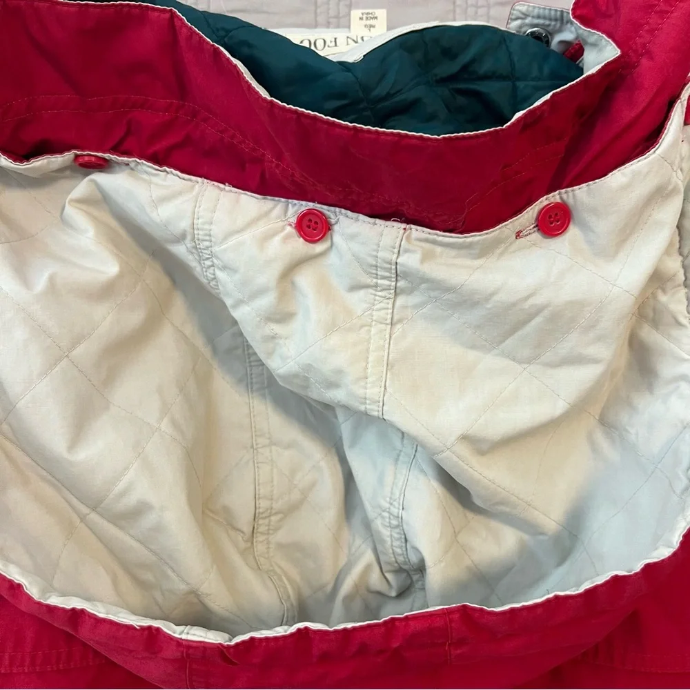 London Fog Red Jacket with Green Quilted lining - Picture 10 of 12